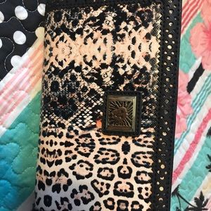 wristlet purse anne klein